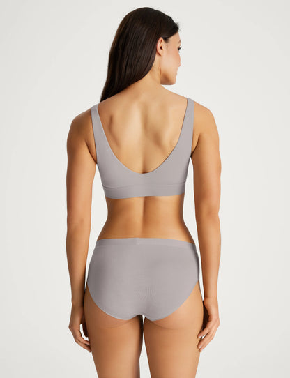 Second Skin Pullover V-Neck Bra